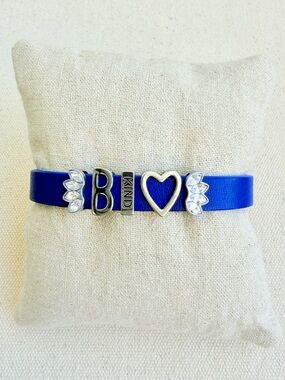 *Be Kind Charm Bracelet Ideas* Available in my Closet KEEP COLLECTIVE Retired